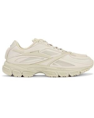 Reebok Premier Road Modern - White