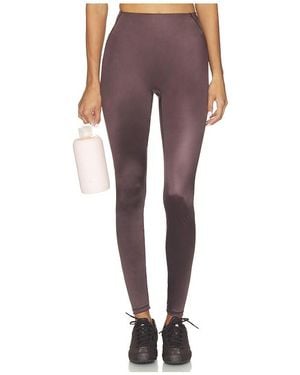 NikeSKIMS Shine Bonded Waist 29 Inch Leggings - Red