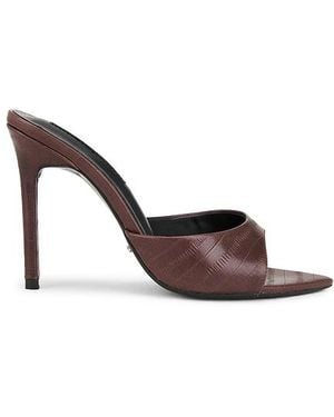 Tony Bianco Pantunfla Malibu En Color Chocolate Talla (También En 7, 7.5, 9) - Multicolor