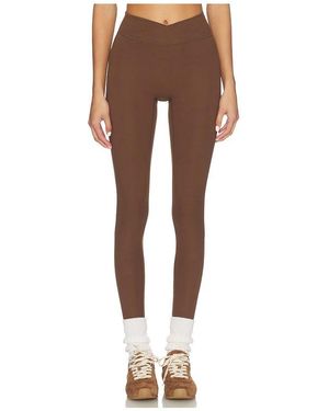 437 The V Legging - Brown