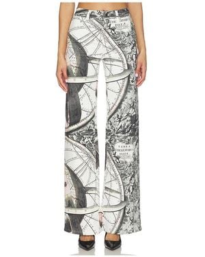 Alice + Olivia Chic Full Length Jean - White