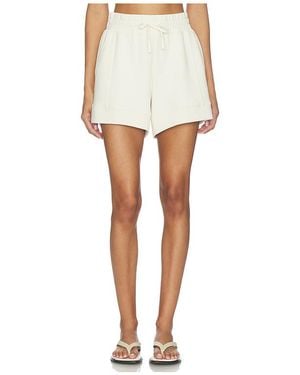 Varley Pantalón Corto De Gran Altura Atrium En Color Crema Talla (También En S, Xxs, Xs, M, Xl) - Blanco