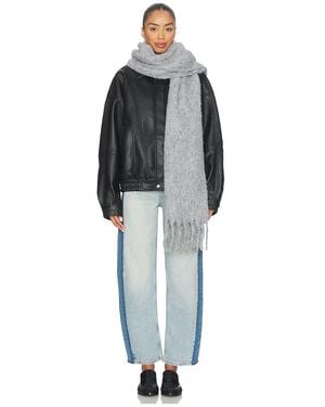 Hat Attack ÉCHARPE COZY SOLID en Grey. - Noir
