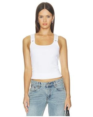 Still Here Top Sin Mangas Snap En Color Blanco Talla (También En S, M, Xl/1X, Xxl/2X)
