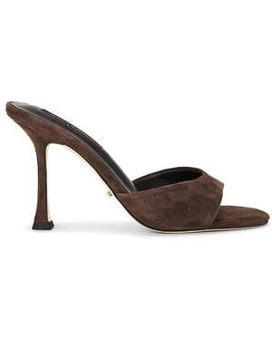 Tony Bianco Pantunfla Lunar En Color Marrón Talla (También En 7, 8) - Negro