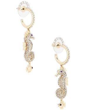 BaubleBar Vela ステートメントイヤリング - ホワイト