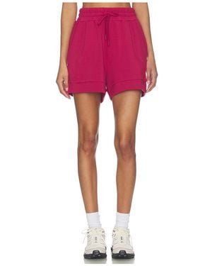 Varley Pantalón Corto De Gran Altura Atrium En Color Burgundy Talla (También En Xs, S, M, Xl) - Rosa