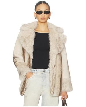 Steve Madden Abrigo Carmelina En Color Bronce Talla (También En M, S, Xl, Xs) - Neutro