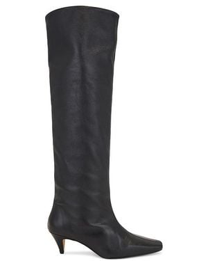 INTENTIONALLY ______ Sassfrass Boot - Black