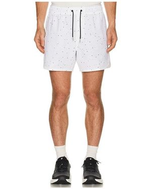 Legends Luka Hd 5 Lined Short - White