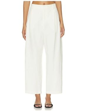 The Sei Pintuck Trouser - White