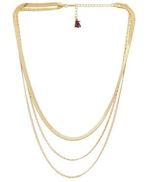 Shashi Collar Mikaela En Color Oro Metálico Talla En - Blanco