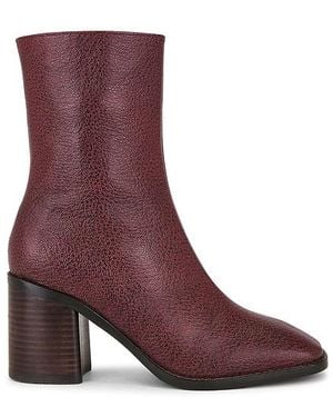 INTENTIONALLY ______ Contour Boot - Purple