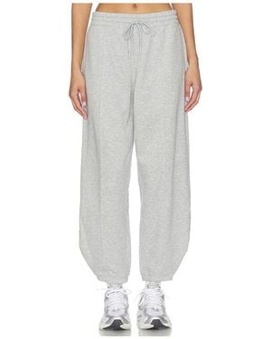 Beyond Yoga Luxefleece Barrel Sweatpant - White
