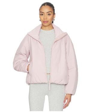 Beyond Yoga Steppjacke Warm Up - Pink