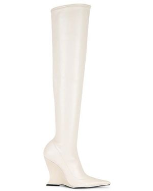 SCHUTZ SHOES Bota Siena En Color Ivory Talla (También En 6, 6.5, 7, 7.5, 8, 8.5, 9, 9.5) - Blanco