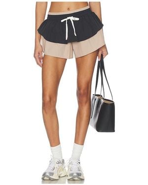 Free People Zweilagige Shorts Flex It - Blau