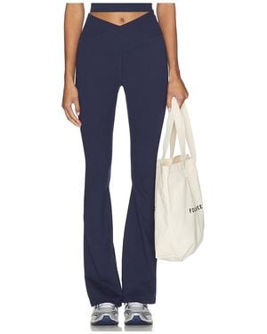 WellBeing + BeingWell Flowwell Callista Crossover Pant - Blue