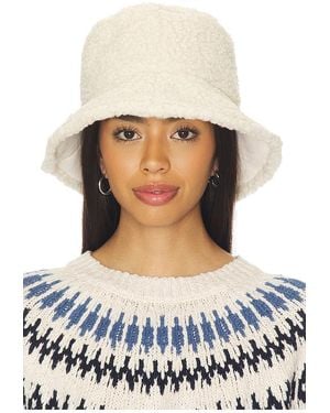 Hat Attack Reversible Sherpa Bucket Hat - White