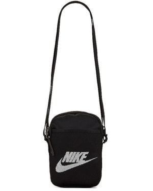 Man purse nike deals