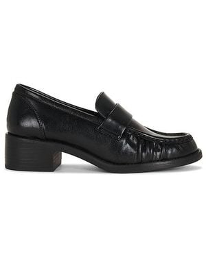 Steve Madden Tacón Altman En Color Negro Talla (También En 6, 6.5, 7, 7.5, 8, 8.5, 9, 9.5)