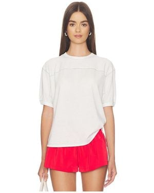 GOOD AMERICAN The Gym Tee - Red