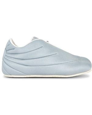 PDF by Domenico Fomichetti Pdf By Domenico Formichetti Nuvola 2.0 Trainer - Blue