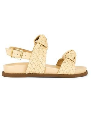 SCHUTZ SHOES Kareena Knot Sporty Sandal - Metallic