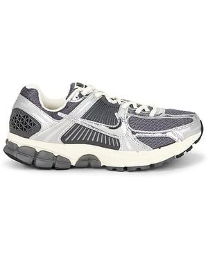 Nike Zoom Vomero 5 - White