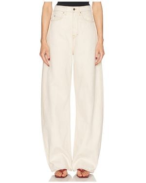 GRLFRND Austen High Rise Curve Jeans En Talla (También En 24, 25, 26, 27, 28, 29, 30, 32) - Blanco
