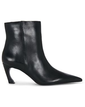 SCHUTZ SHOES Lexi Bootie - Black