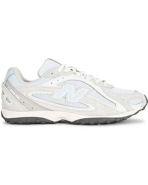 New Balance 204L Sneaker - White