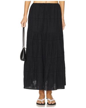 WeWoreWhat Falda Midi Con Ojales En Color Negro Talla En