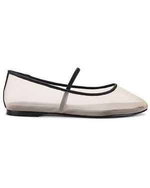 RAYE Jolie Flat - White