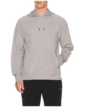 Rhone Sudadera Dreamstate En Color Gris Talla (También En S, M, Xl/1X, Xxl/2X)