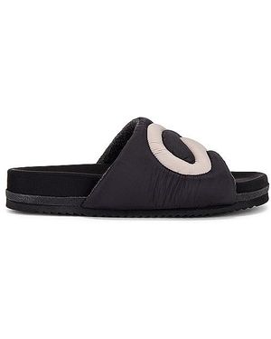 Roam The Rip Sandal - Black