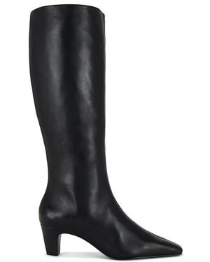 SCHUTZ SHOES Dellia Up Boot - Black