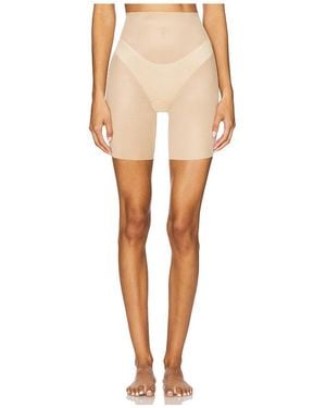 Commando Featherlight Control Short - White