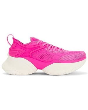 Athletic Propulsion Labs Hyspeed Sneaker - Pink