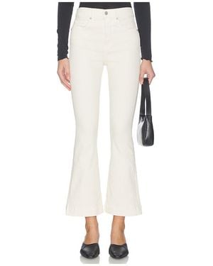 Veronica Beard Carson Flare Jeans En Color Crema Talla (También En 26, 29) - Blanco
