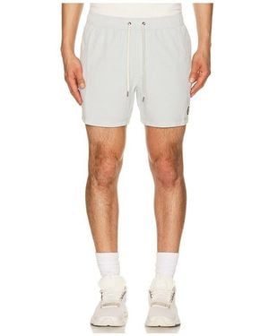 Vuori Shorts Kore - Weiß