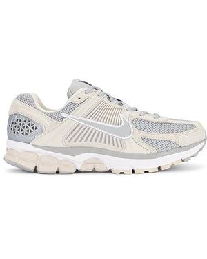 Nike Zoom Vomero 5 - White