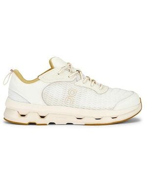 On Shoes X Zendaya Cloudze Mo - White