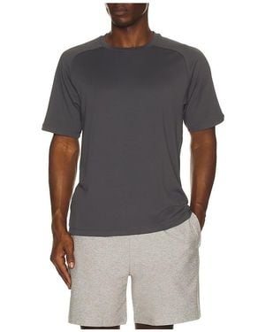 Beyond Yoga All - Grey