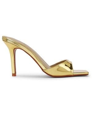 superdown Sandalia Ara En Color Oro Metálico Talla (También En 6, 7, 8, 9)