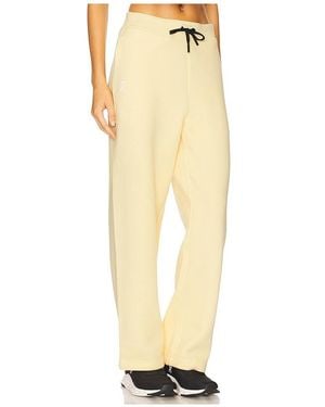 On Shoes Focus Tech Joggers - White
