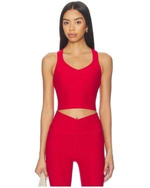 Beyond Yoga Twist Through Cropped Tank Top - Red