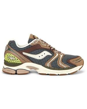 Saucony Progrid Triumph 4 Sneakers - Multicolor