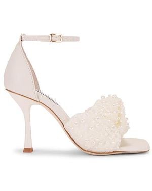 Steve Madden Assume Heel - White