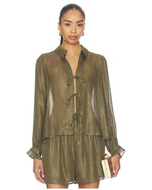 Cami NYC Niecey Metallic Chiffon Blouse En Color Army,Metallic Talla (También En Xxs, Xs, S, M, Xl) - Verde